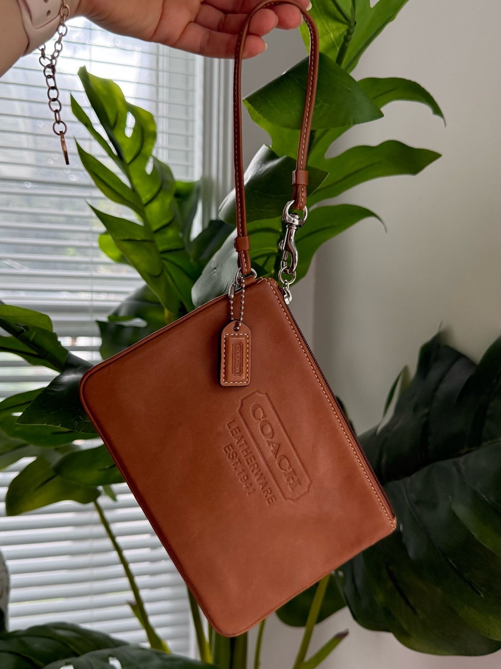 COACH Men's Brown Leather Wristlet Pouch